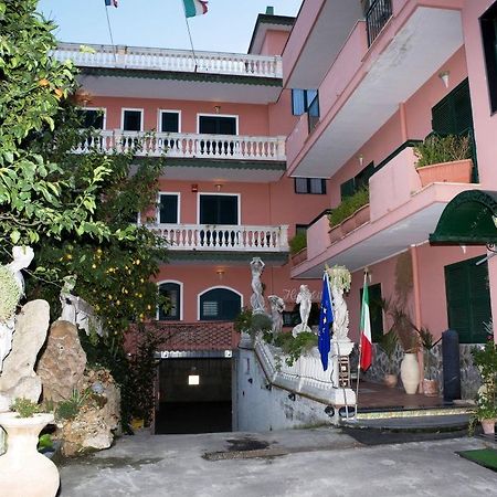 Hotel Sottovento Sant'Egidio del Monte Albino Zewnętrze zdjęcie