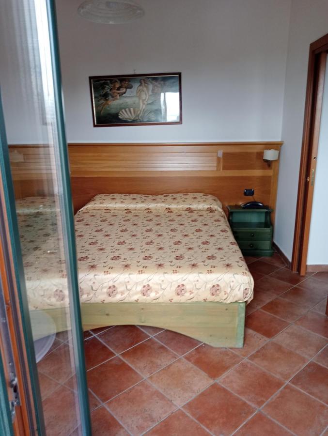 Hotel Sottovento Sant'Egidio del Monte Albino Zewnętrze zdjęcie