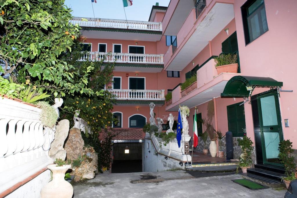Hotel Sottovento Sant'Egidio del Monte Albino Zewnętrze zdjęcie
