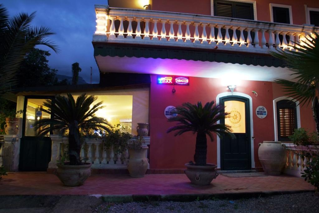 Hotel Sottovento Sant'Egidio del Monte Albino Zewnętrze zdjęcie