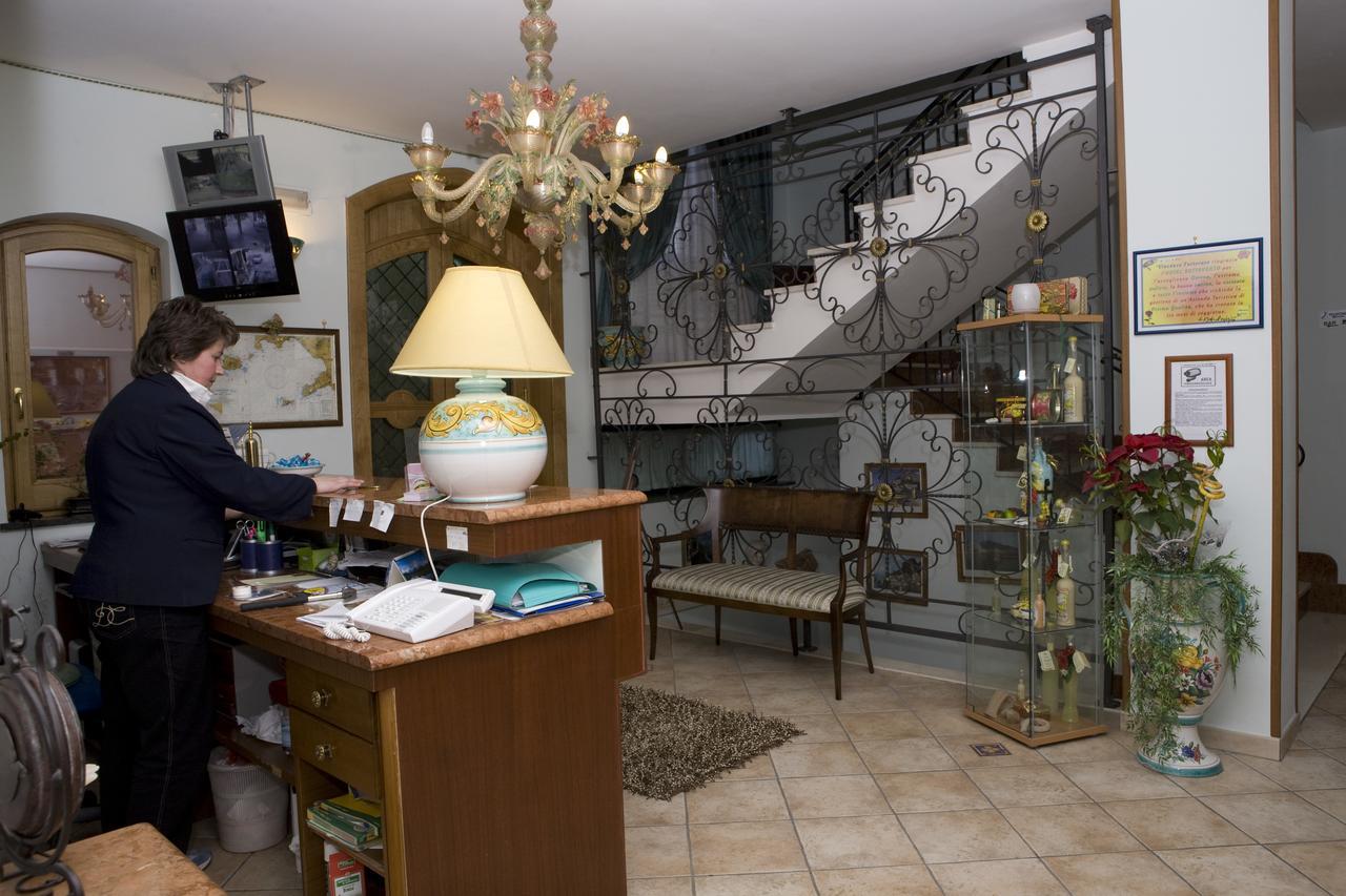 Hotel Sottovento Sant'Egidio del Monte Albino Zewnętrze zdjęcie