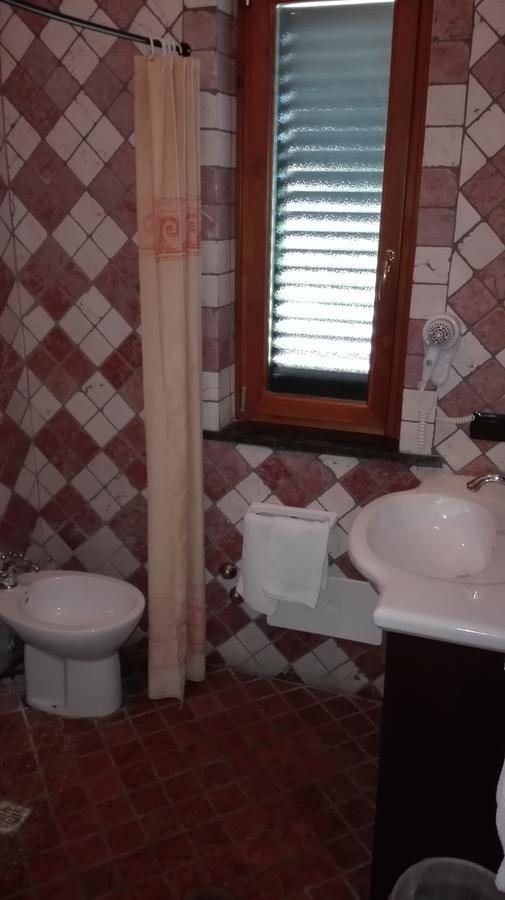 Hotel Sottovento Sant'Egidio del Monte Albino Zewnętrze zdjęcie